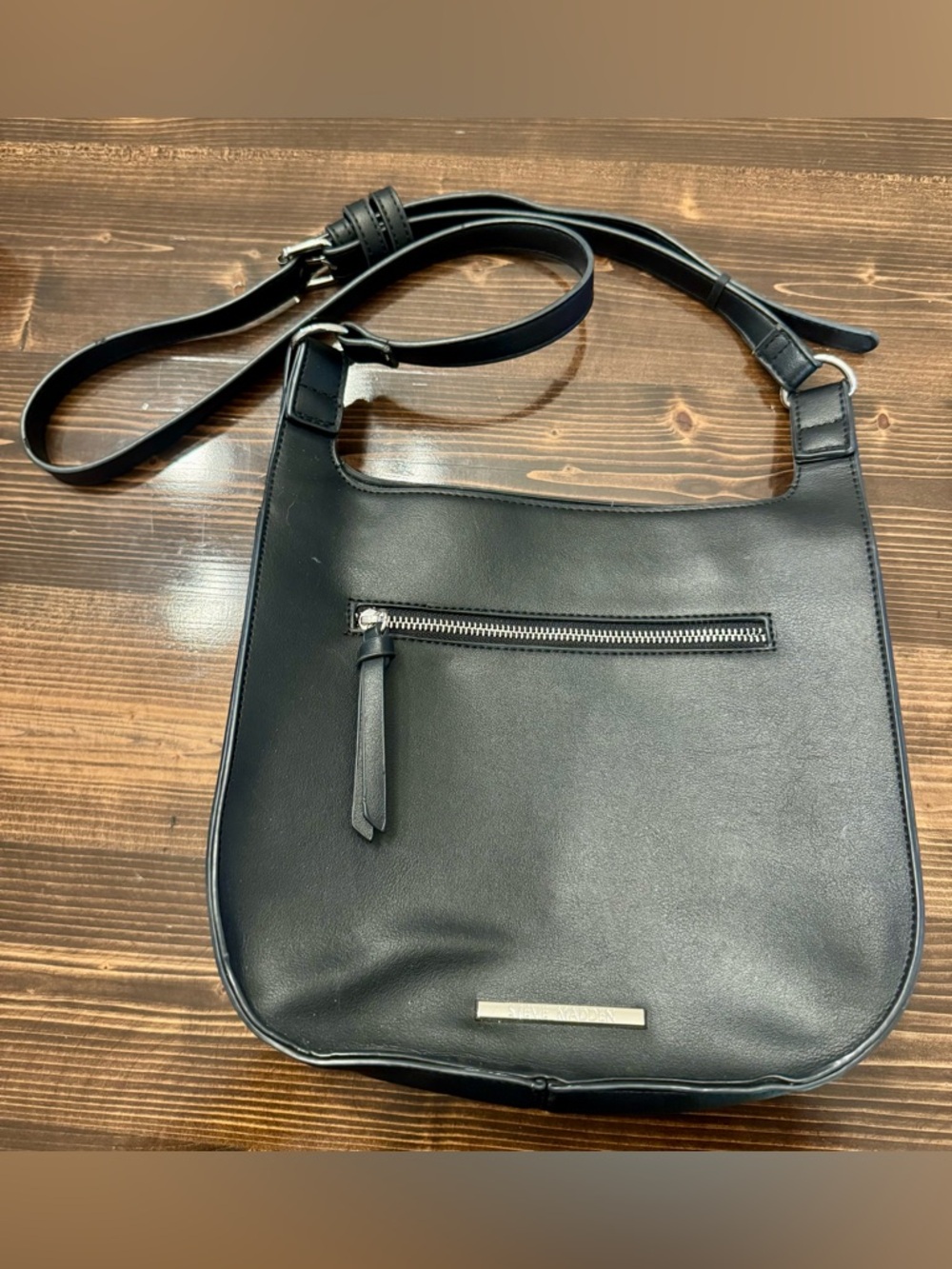 Steve Madden Black Leather Logo Accent Shoulder Bag